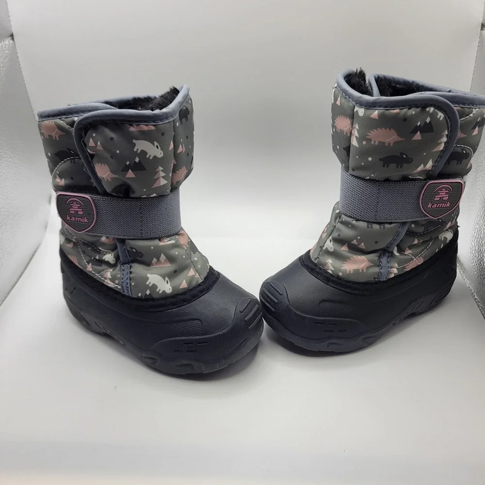 Kamik Snowbug 6 Kids Winter Boots Grey Pink Woodland Print Waterproof Size 8 US